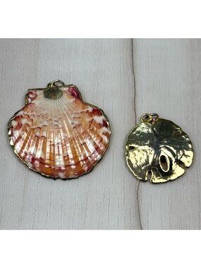 VTG 2pc Lot 1"-1.5" Delicate Gold Dipped/Trim Real Shell & Sand Dollar PENDANTS